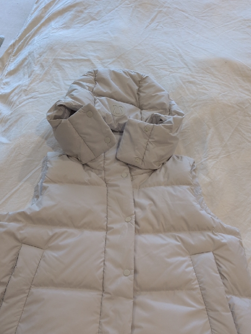 lululemon athletica Light Gray Quilted Puffer Vest with High Collar - Picture 3 of 5